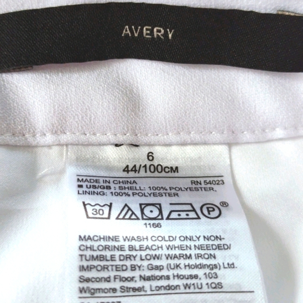 Banana Republic red and white stripe pants - Picture 7 of 9